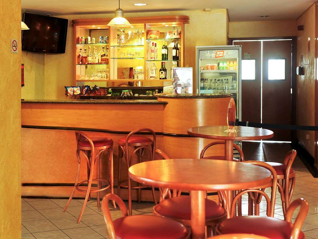 Ibis Teresina Hotel Restoran gambar
